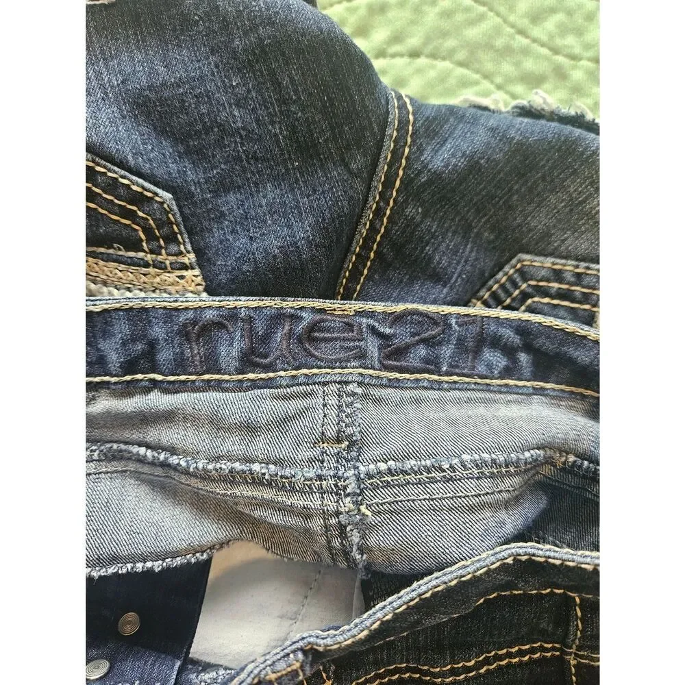 Rue 21 High-Rise Button Fly Denim Shorts – Size 5/6